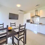 Sara Apartament