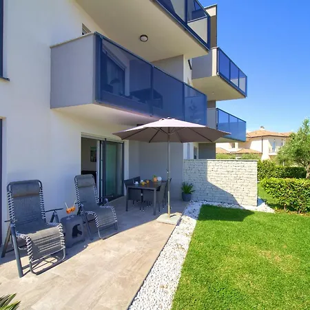 Sara Lägenhet Krk Town