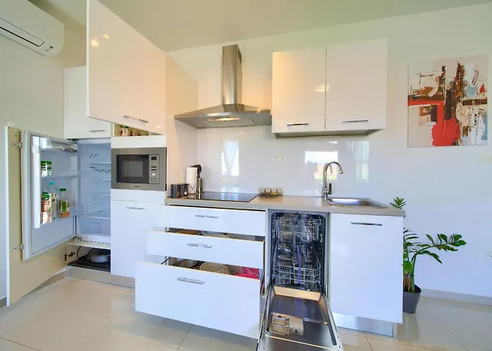 Sara Apartament Krk Town